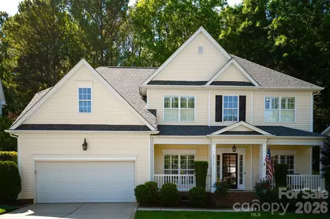 5715 Snapdragon Ln, Huntersville, NC 28078