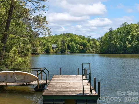 14 S Cove 14 Rd #14, Mill Spring, NC 28756
