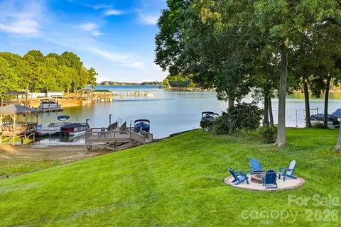 8188 Normandy Rd, Denver, NC 28037