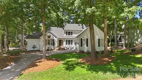 8916 Oxfordshire Ct, Huntersville, NC 28078
