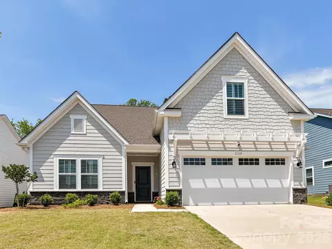 Exterior - 1139 Stone Marker Dr, Monroe, NC 28112 photo 4 of 14