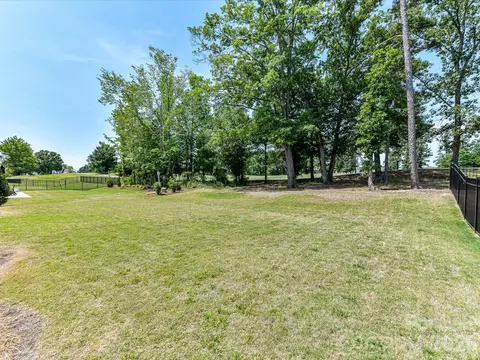 Exterior - 1139 Stone Marker Dr, Monroe, NC 28112 photo 10 of 14