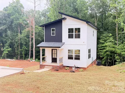 345 Rumple St, Troutman, NC 28166