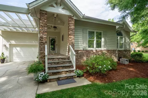 444 Millingport Ln, New London, NC 28127