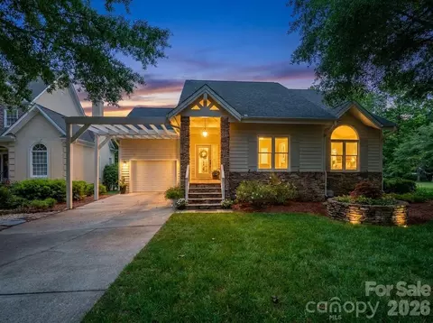 444 Millingport Ln, New London, NC 28127