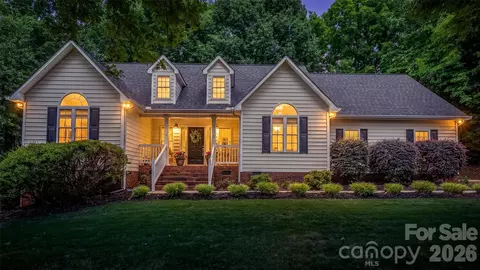 116 High Shoals 17 Ln #17, Statesville, NC 28677