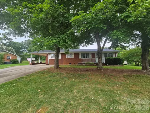 3025 Hazel Dr, Shelby, NC 28152