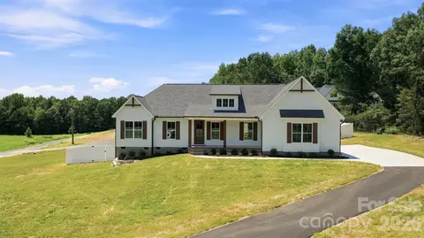 390 Nc Hwy 200 S, Stanfield, NC 28163