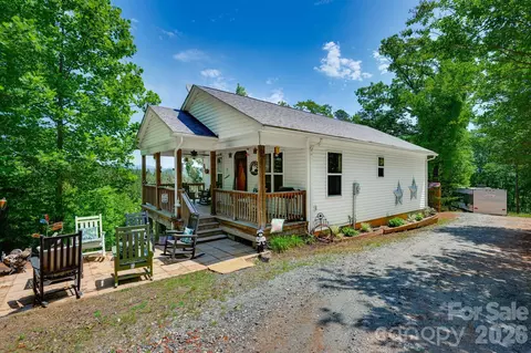 419 Travelers Rest Ln, Rutherfordton, NC 28139