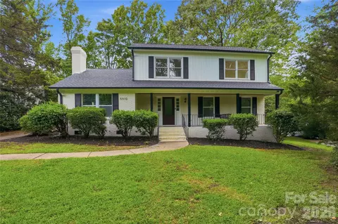 5910 Grosner Pl, Charlotte, NC 28211