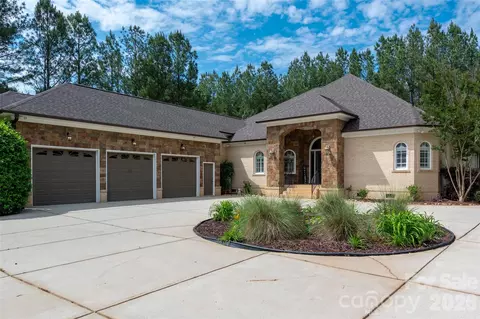 1385 Indigo Ct, Rock Hill, SC 29730