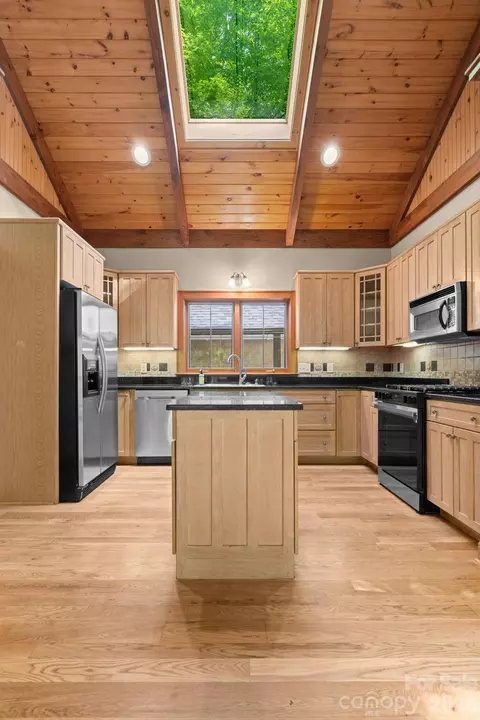 373 The Settlement Rd, Boone, NC 28607 photo 12