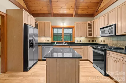 373 The Settlement Rd, Boone, NC 28607 photo 11