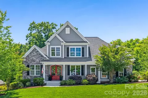 3522 Aqua Point Dr, York, SC 29745