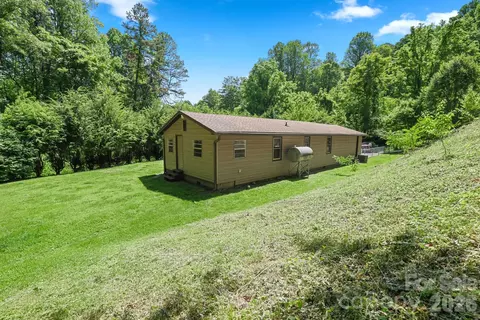 270 Slim Dillard Rd, Sylva, NC 28779 photo 4