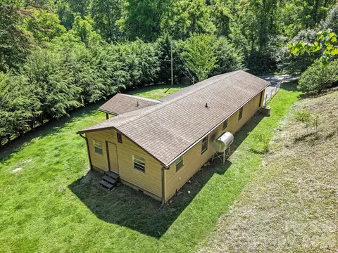 270 Slim Dillard Rd, Sylva, NC 28779 photo 3