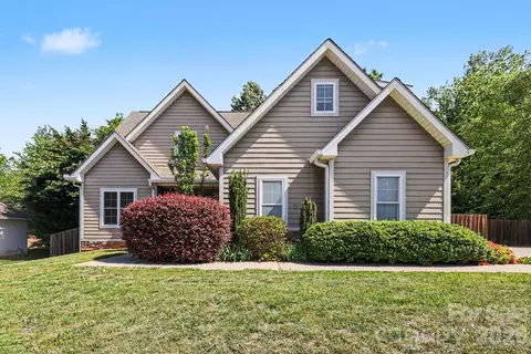 14 Halyn Ln, Arden, NC 28704
