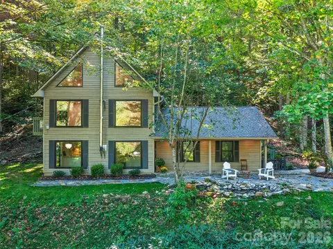 81 Summer Trees Ln, Burnsville, NC 28714
