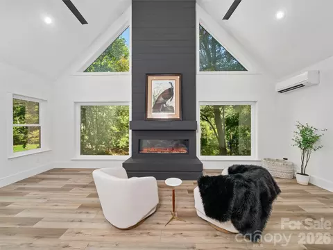 81 Summer Trees Ln, Burnsville, NC 28714