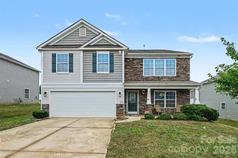 8515 Mansell Ct, Charlotte, NC 28215