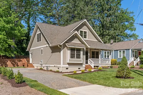 445 Governors View Rd, Asheville, NC 28805