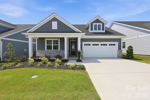 9113 Angels Dr, Cornelius, NC 28031