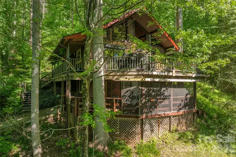 154 Timberside Dr, Mars Hill, NC 28754