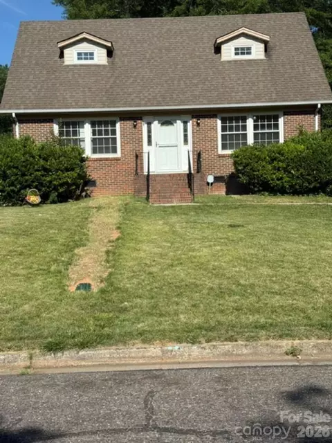917 Canterbury Ct, Gastonia, NC 28052