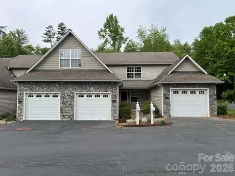 203 Waters Edge 1297 Dr #1297, Weaverville, NC 28787