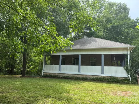 2051 Sutton Spring Rd, York, SC 29745