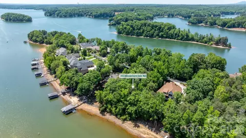 313 Windemere Isle Rd, Statesville, NC 28677