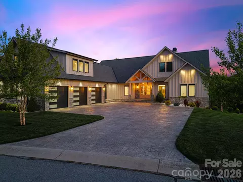 Exterior - 10 Autumn Leaf Dr, Fletcher, NC 28732 photo 1 of 9