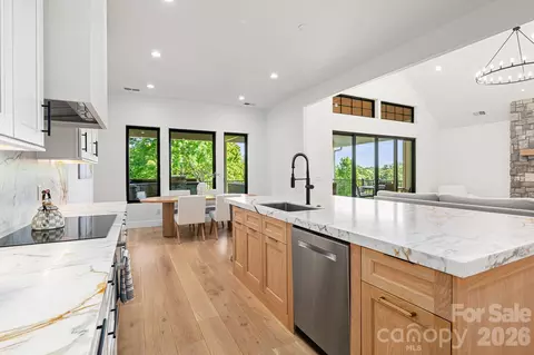 Kitchen - 10 Autumn Leaf Dr, Fletcher, NC 28732 photo 5 of 6