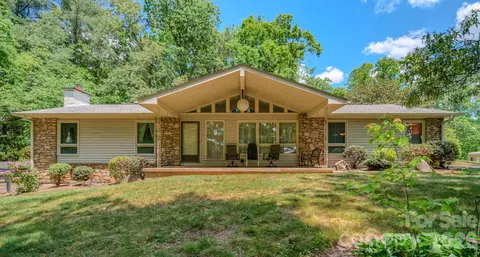 22 Tilson Trl, Asheville, NC 28805