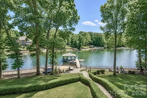 113 Tinker Pl, Troutman, NC 28166