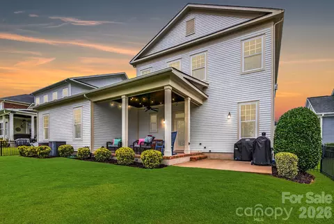 Exterior - 332 Sensibility Cir, Fort Mill, SC 29708 photo 4 of 19