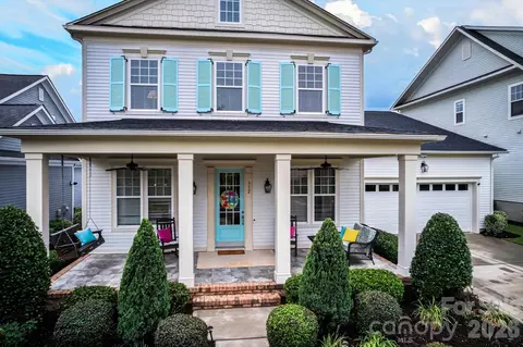 Exterior - 332 Sensibility Cir, Fort Mill, SC 29708 photo 13 of 19