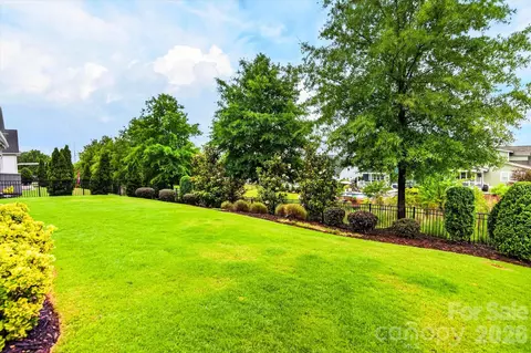 Exterior - 332 Sensibility Cir, Fort Mill, SC 29708 photo 19 of 19