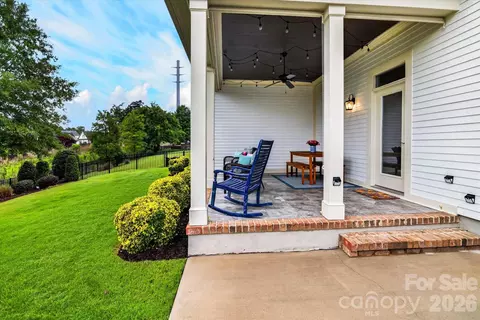 Exterior - 332 Sensibility Cir, Fort Mill, SC 29708 photo 18 of 19