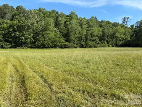 000 Parker Padgett Rd, Old Fort, NC 28762