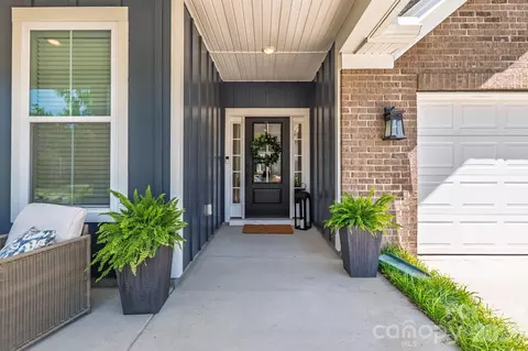 Exterior - 6271 Six String Ct, Fort Mill, SC 29708 photo 3 of 8
