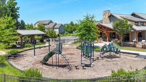 View/Area - 6271 Six String Ct, Fort Mill, SC 29708 photo 4 of 5