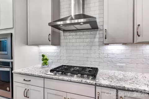 Kitchen - 6271 Six String Ct, Fort Mill, SC 29708 photo 6 of 6
