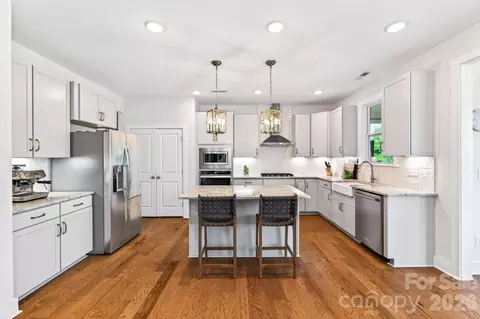 Kitchen - 6271 Six String Ct, Fort Mill, SC 29708 photo 1 of 6