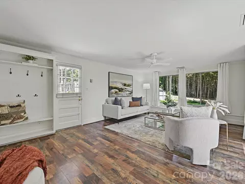 Living - 5501 Farmbrook Dr, Charlotte, NC 28210 photo 6 of 8
