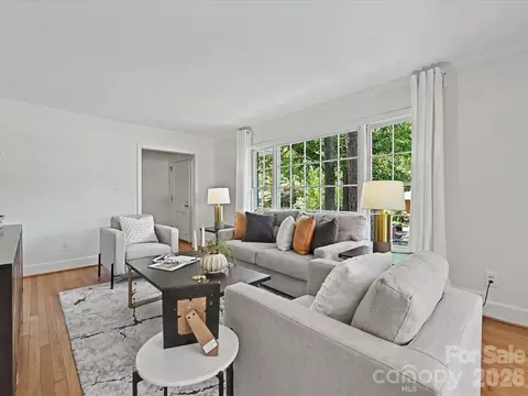 Living - 5501 Farmbrook Dr, Charlotte, NC 28210 photo 2 of 8