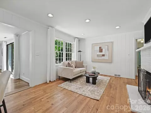 Living - 5501 Farmbrook Dr, Charlotte, NC 28210 photo 5 of 8