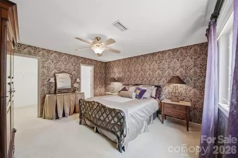 Bedroom - 3677 Rock Bridge Ne Dr NE, Conover, NC 28613 photo 2 of 7
