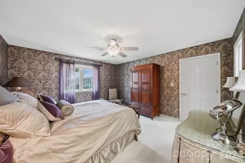 Bedroom - 3677 Rock Bridge Ne Dr NE, Conover, NC 28613 photo 3 of 7