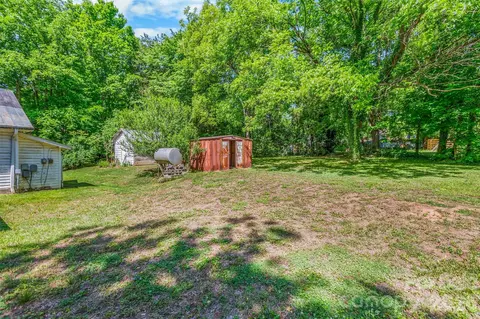 Exterior - 128 John Deere Dr, Harmony, NC 28634 photo 7 of 7